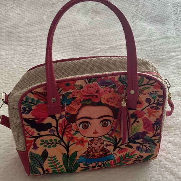 Frida Kahlo hand and Crossbody purse - Picture 2 of 11